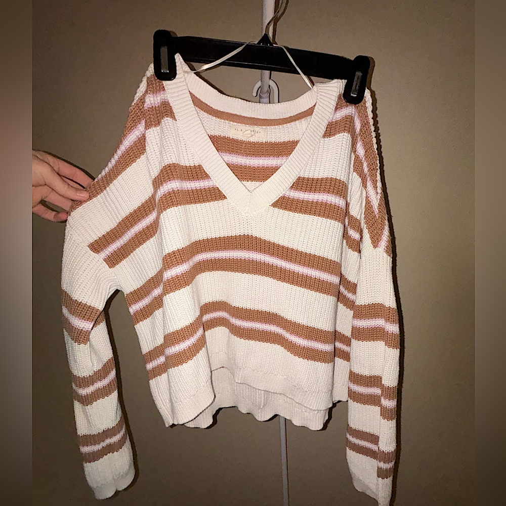 Light Sweater